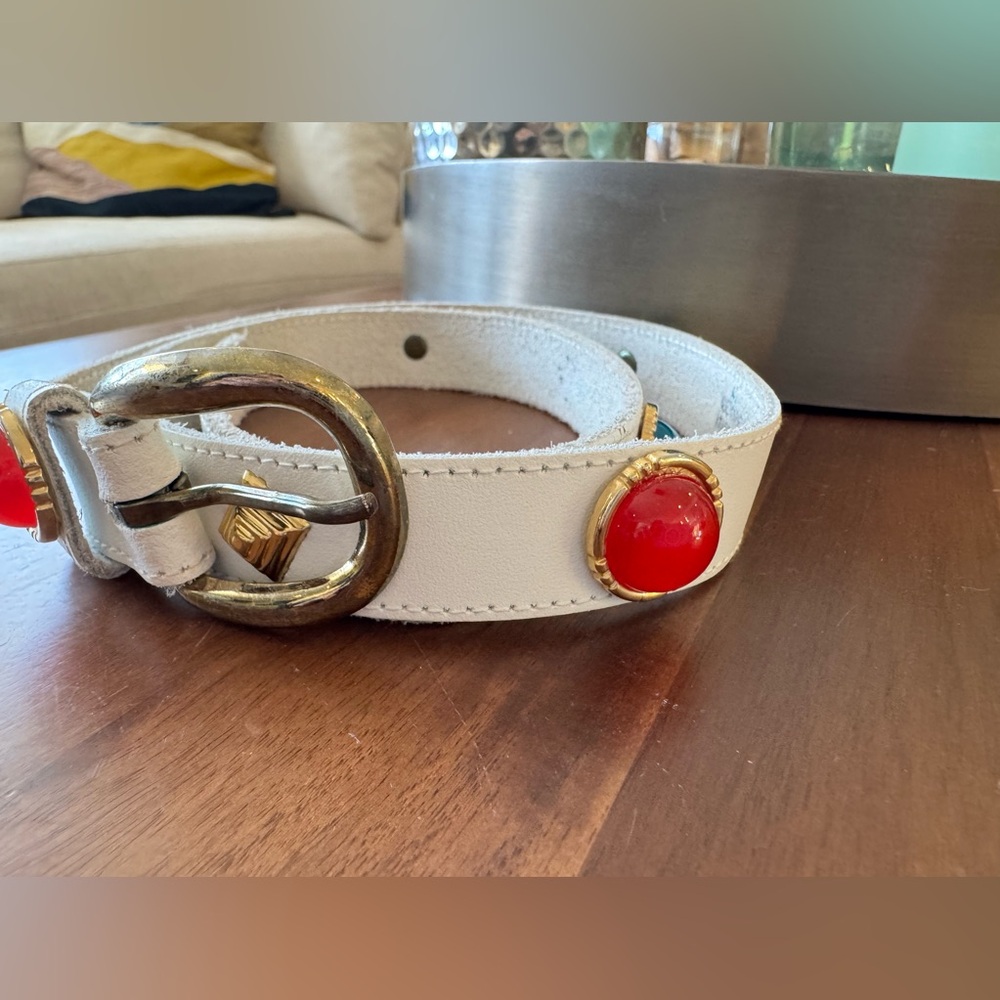 Vintage White Leather Belt with Colorful Accents - Picture 12 of 13